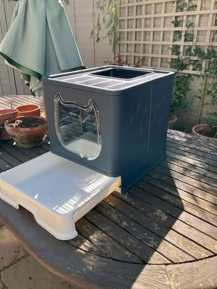 Photo of free Cat litter box/ tray (Nutfield RH1) #3