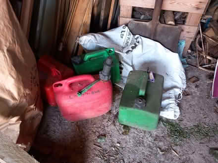 Photo of free Petrol cans (Cashes Green GL5) #1