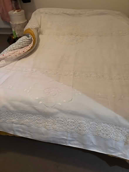 Photo of free King Size White Wooden Storage Bed and Mattress (Chiswick W4) #2