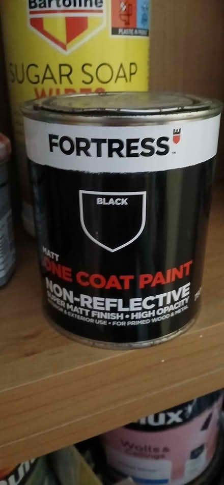 Photo of free Black paint (CT11) #1