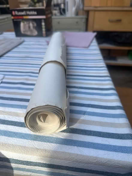 Photo of free Roll of plain art paper (Se6 2ha) #1