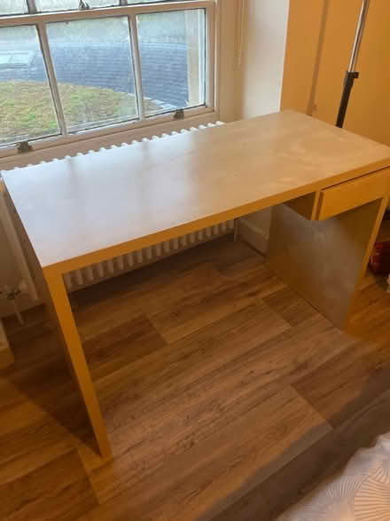 Photo of free Small desk (BA2) #1