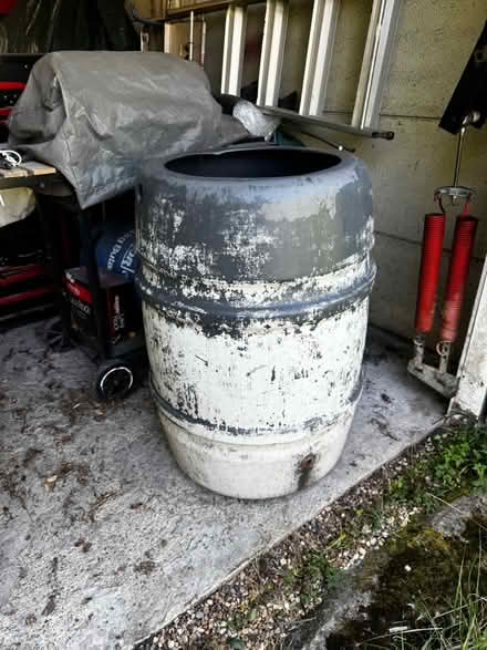 Photo of free A water butt with tap missing (Hale End E4) #1