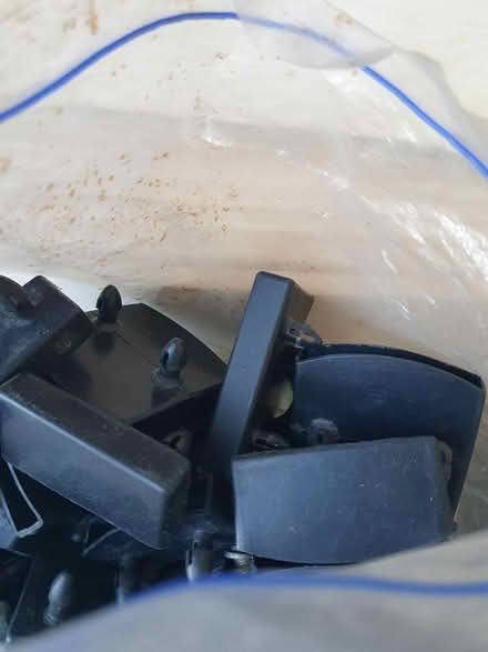 Photo of free King size wood bedframe Cargo Shop (Kelvedon CO5) #3