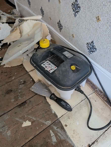 Photo of Wallpaper steamer remover (Penrith CA11) #1