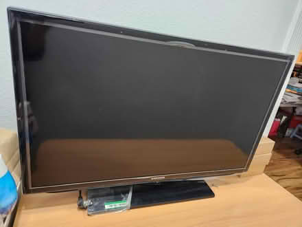 Photo of free 32 Inch Samsung TV (Garden Grove) #1