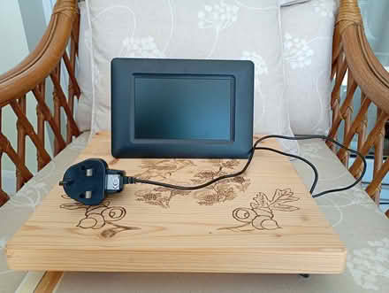Photo of free Digital Photo Frame (Bedwell SG1) #1