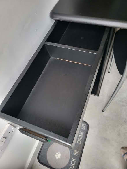 Photo of free Kitchen table & 4 chairs (Oatlands G5) #1