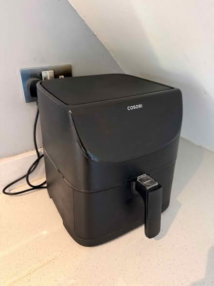 Photo of free Air fryer (Chiswick W4) #1