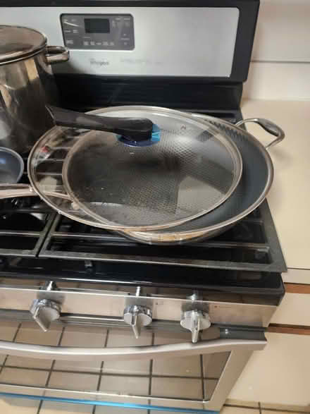 Photo of free Pots and pans (Flushing) #3