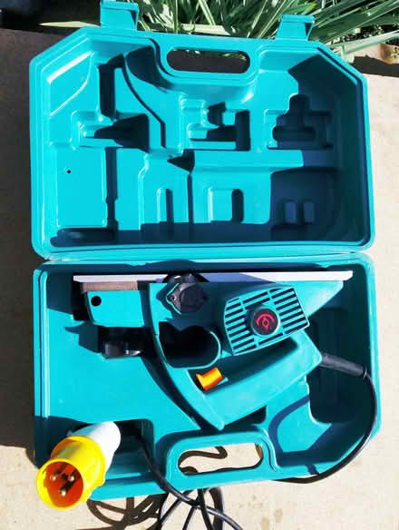 Photo of free Electric planer 110 volt (Kilby Bridge LE18) #2