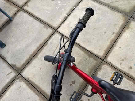 Photo of free Kids bicycle with stabiliser #2 (CR8) #3