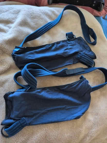 Photo of free Arm sling -medium (Bathampton BA2) #1