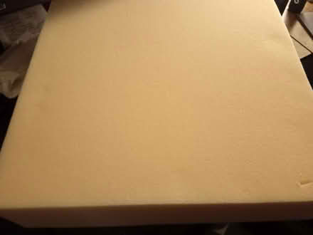 Photo of free Deep Memory Foam 40x40x10cm (W6) #1