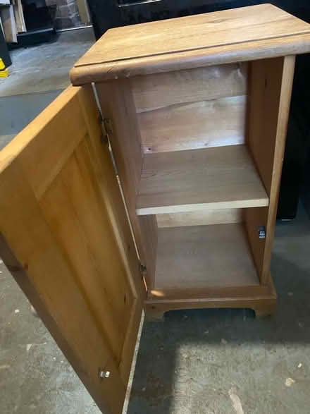 Photo of free Small pine bedside/side table (Jordanhill G14) #2