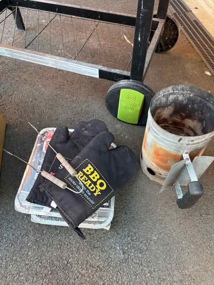 Photo of free BBQ with tools (Shiremoor NE27) #3
