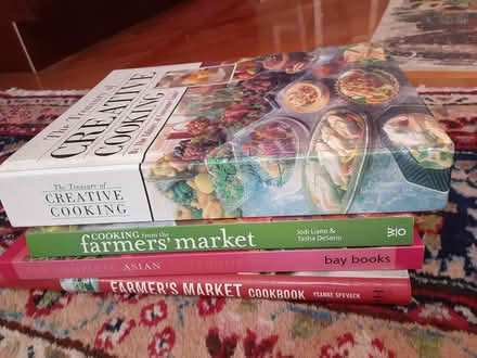 Photo of free cookbooks (near Princeton airport) #1