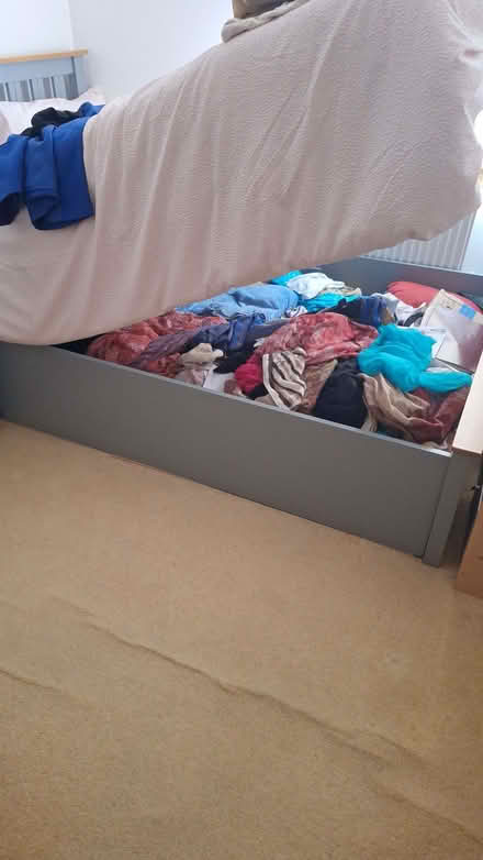 Photo of free Large bed with storage underneath/ lifts hydraulically (West Drayton UB7) #2