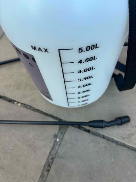 Photo of free Pump sprayer (Comberton DY10) #2