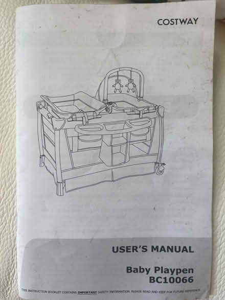 Photo of free Travel cot and bassinet (ME8) #2