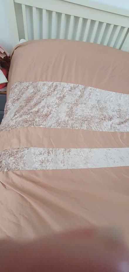 Photo of free duvet set (Hengistbury Head BH6) #2