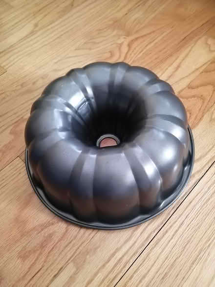 Photo of free Bundt Cake Pan (Old Ottawa East) #2