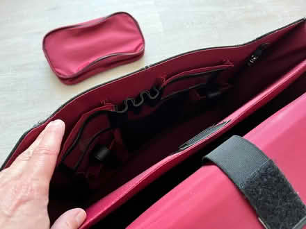 Photo of free Targus laptop bag (Princes Risborough HP27) #3