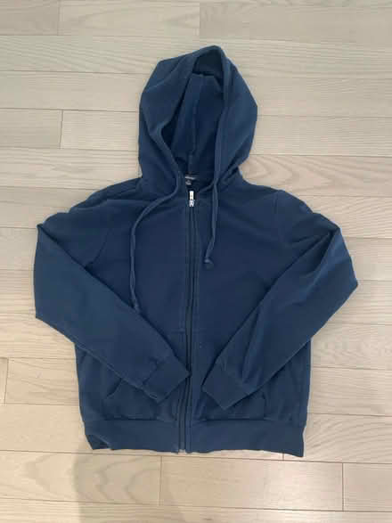 Photo of free Ambience ladies size S zip hoodie (Kennedy/16th in Markham) #1