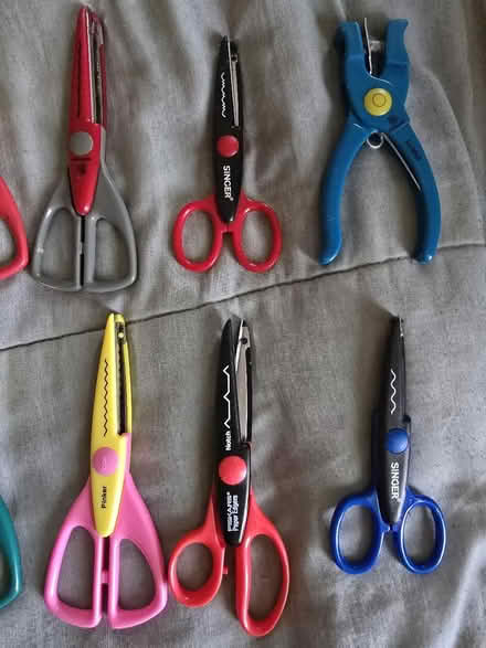 Photo of free Decorative Edge Scissors (West 7th) #2