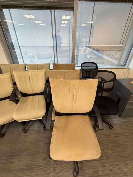 Photo of free Office Desk Chairs (Downtown Salt Lake) #3