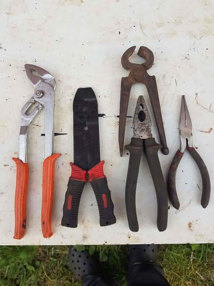 Photo of free A pliers mix (Bear Flat BA2) #1