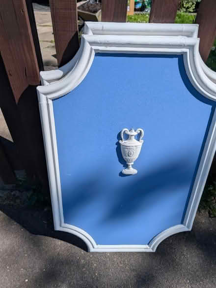 Photo of free Wall plaque x2 (Ifield RH11) #1