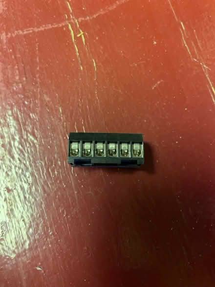 Photo of free PCB Connectors (Selsey PO20) #2