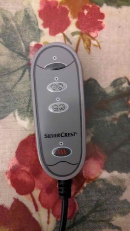 Photo of free Shiatsu Massager with Heat (BN8) #3