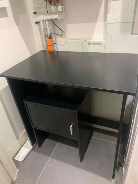 Photo of free Work table (Woodberry Down Estate N4) #1