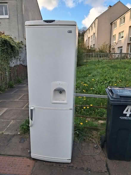 Photo of free Fridge/freezer (Eh166dd) #1