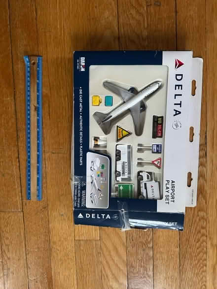 Photo of free Airport Play Set by Delta (Bellrock area Malden) #1