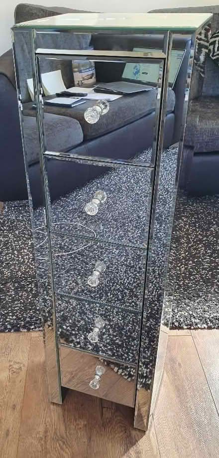 Photo of free 5 Drawer Mirrored Unit (Ashingdon Rochford SS4) #1