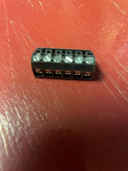 Photo of free PCB Connectors (Selsey PO20) #1