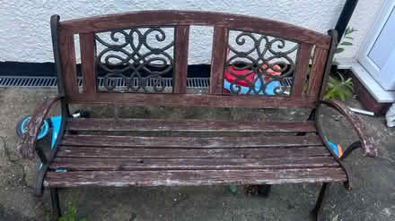 Photo of free Wooden bench (SE25) #1