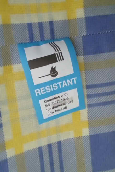 Photo of free Divan Bed -Queen Size Bed Very good condition (Purley on Thames RG31) #4