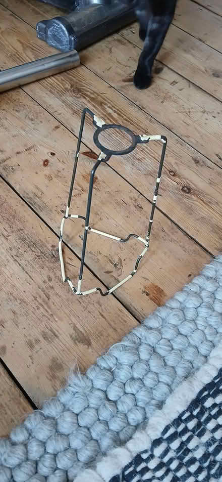 Photo of free Lamp shade stand (CT11) #2