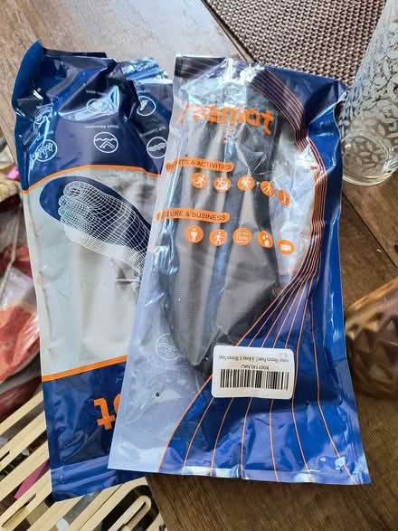 Photo of free Memory foam insoles size 4 (Central Reading RG1) #1