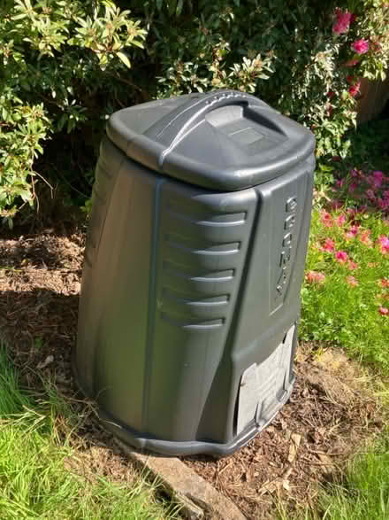 Photo of free Large compost bin (Falkirk FK2) #3