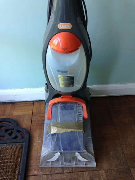 Photo of free VAX upright cleaner (Oakridge RG21) #1