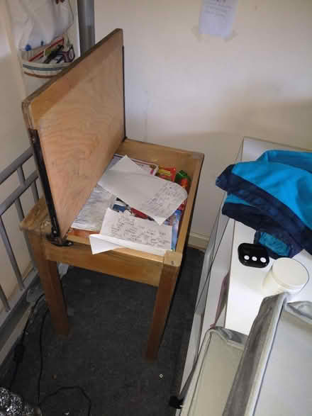 Photo of free Desk with storage (OX14 Abingdon) #2