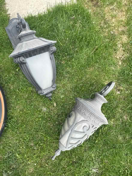 Photo of free 2 porch lights (Markham) #1