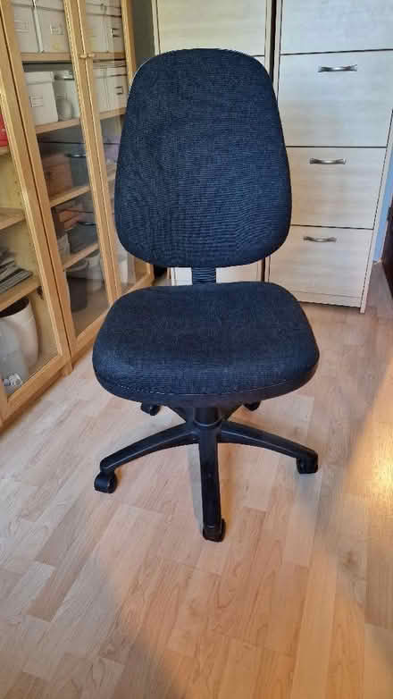 Photo of free Swivel office chair (Gatley SK8) #1