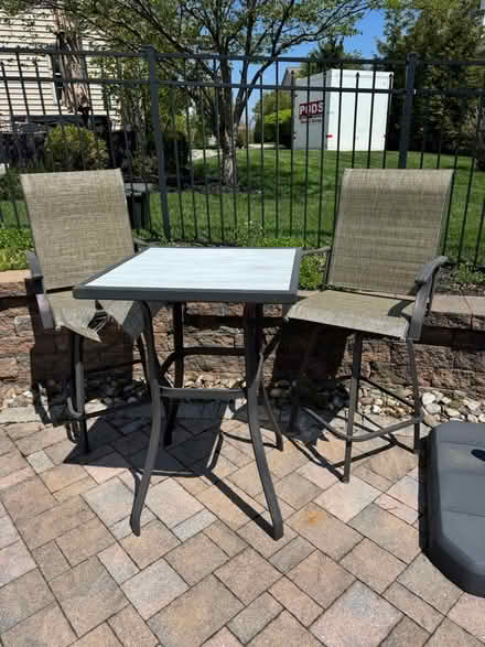 Photo of free High top table and chairs (Harrisburg Lower Paxton Twn) #1