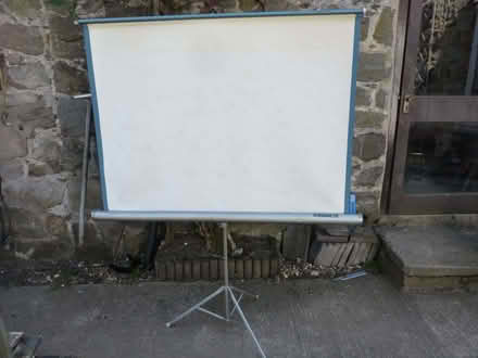 Photo of free Portable screen (Rhydycroesau SY10) #1